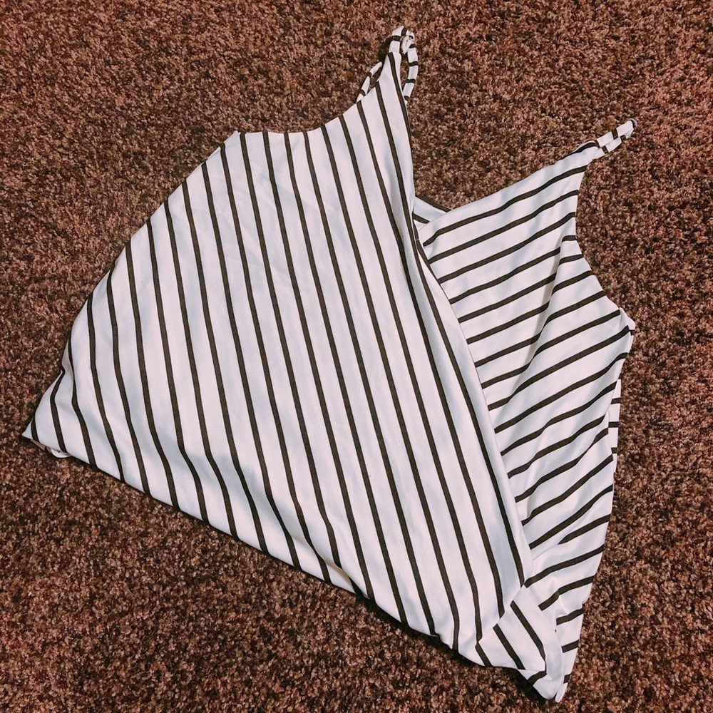 Stripe black and white camisole style